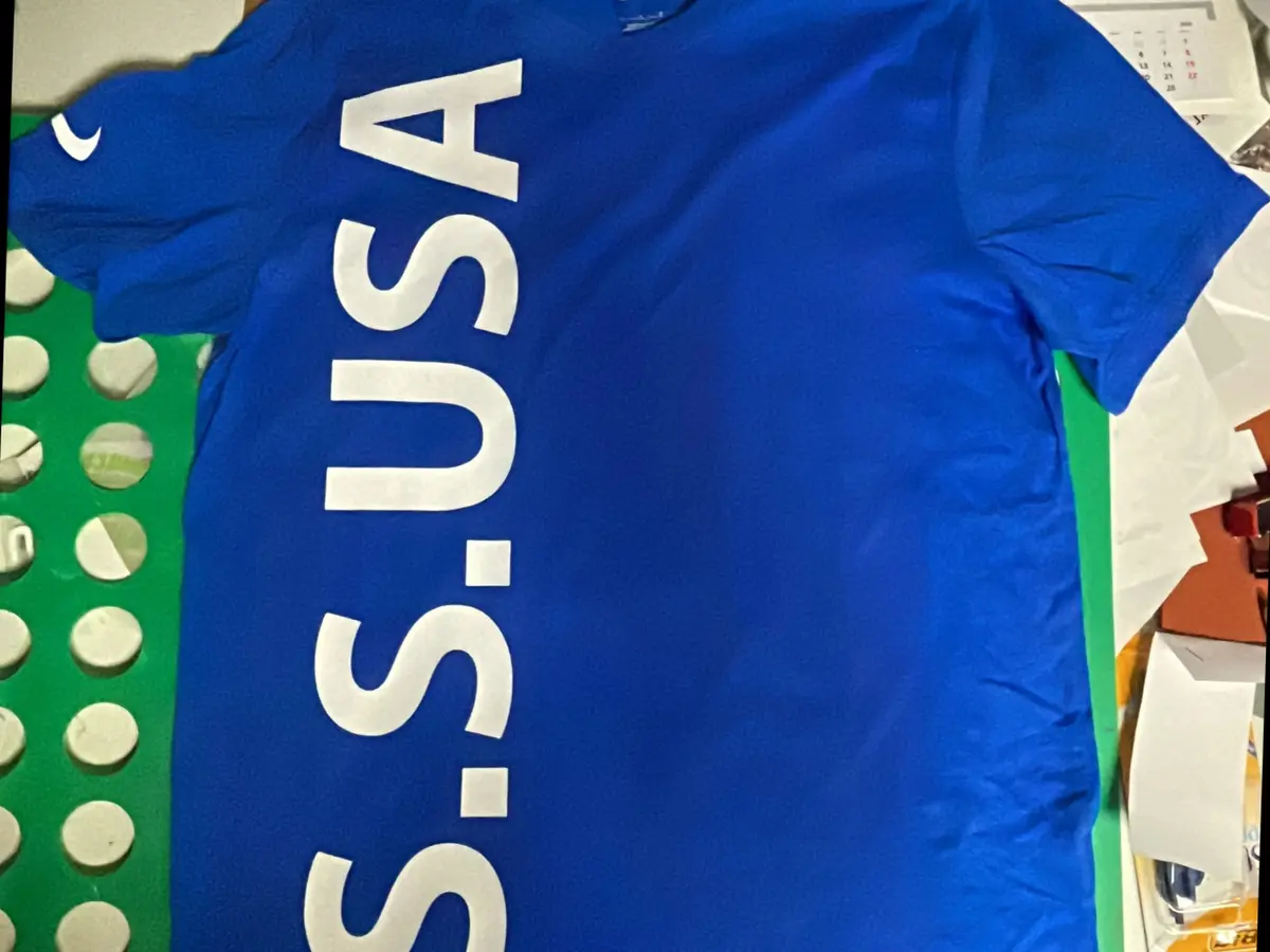 Niebieska koszulka sportowa z nadrukiem S-USA